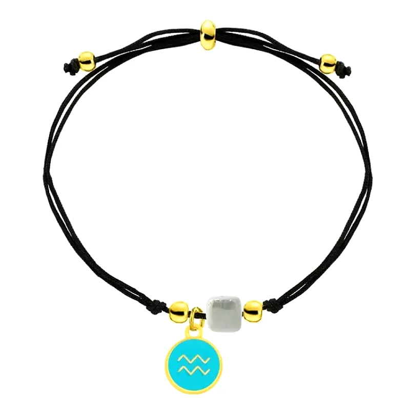 AMOR AMOR Bραχιόλι Από Κορδόνι Και Ορείχαλκο Επιχρυσωμένο 24Κ Με το Ζώδιο Του Υδροχόου Και Χάντρα AA25361