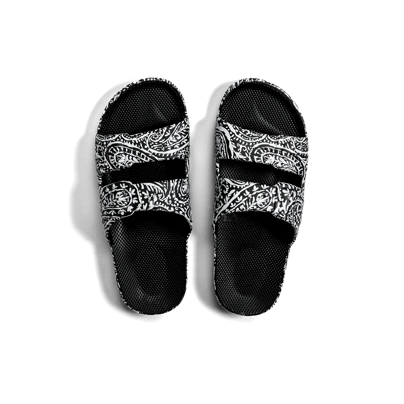 FREEDOM MOSES Kash Black Sliders
