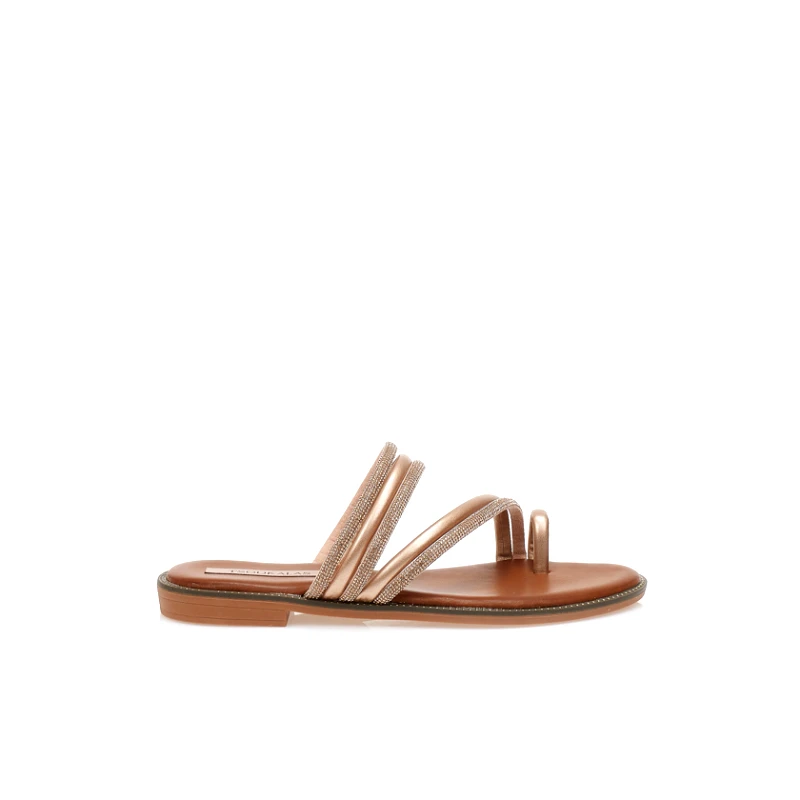 Tsoukalas Σανδάλια μπρονζέ με πολλαπλά λουράκια από δερματίνη και στρας και σχέδιο δαχτυλίδι ΜΠΡΟΝΖΕ