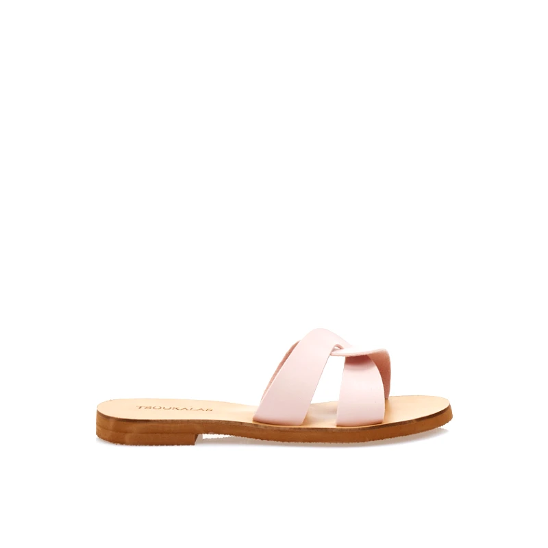 Tsoukalas Χειροποίητα σανδάλια ροζ από αναγενημένο δέρμα με σχέδιο χιαστί στη φάσα NUDE