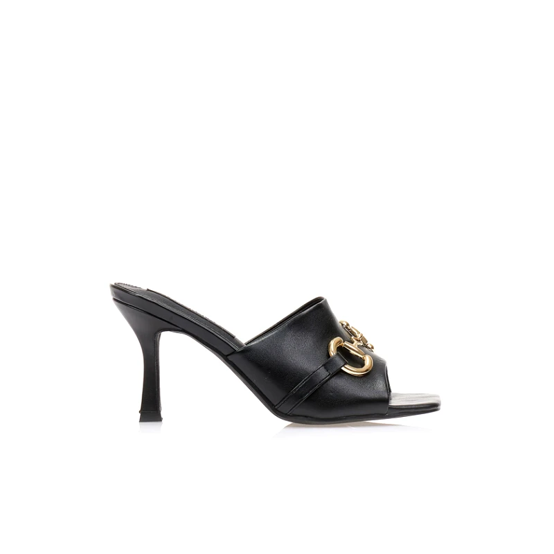 Tsoukalas Mules μαύρα δερματίνη με φαρδιά φάσα και διακοσμητική αγκράφα ΜΑΥΡΟ