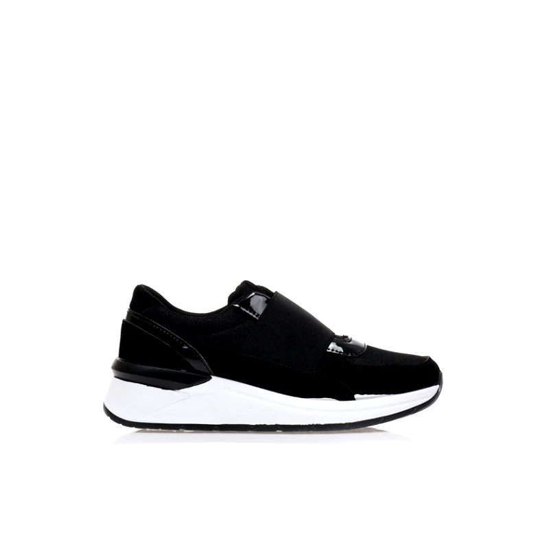 Tsoukalas Αθλητικά μαύρα σουέτ και λούρεξ με λουστρίνι λεπτομέρειες και λάστιχο ΜΑΥΡΟ