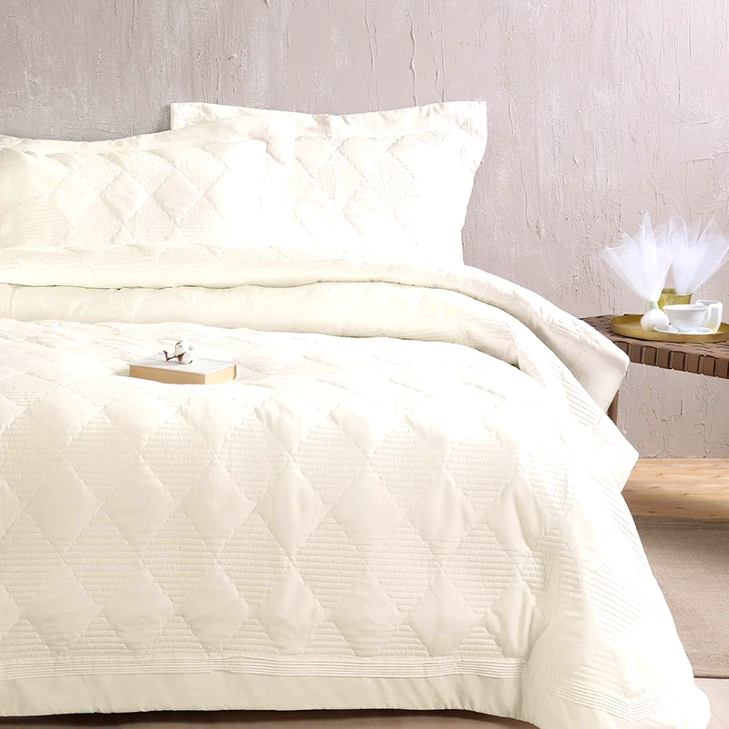 Rythmos Home Νυφικό Κουβερλί Σετ Με Σεντόνια Υπέρδιπλο (Σετ 7 Τμχ) Rythmos Charmy Εκρου Χωρίς Λάστιχο