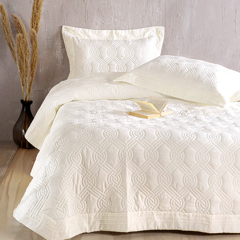 Rythmos Home Νυφικό Κουβερλί Σετ Με Σεντόνια Υπέρδιπλο (Σετ 7 Τμχ) Rythmos Reina Εκρου Χωρίς Λάστιχο
