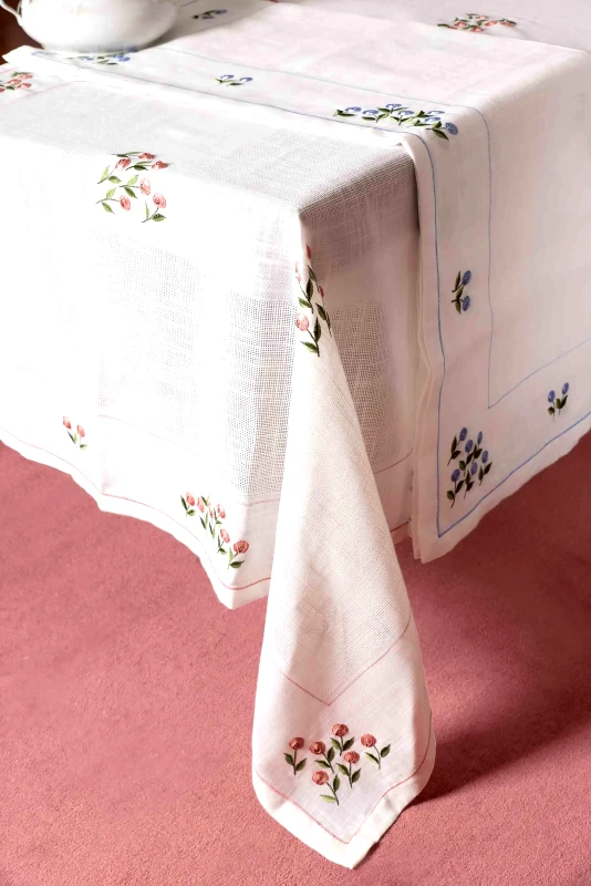 Silk Fashion Τραπεζομάντηλο Silk Fashion 858 140x180