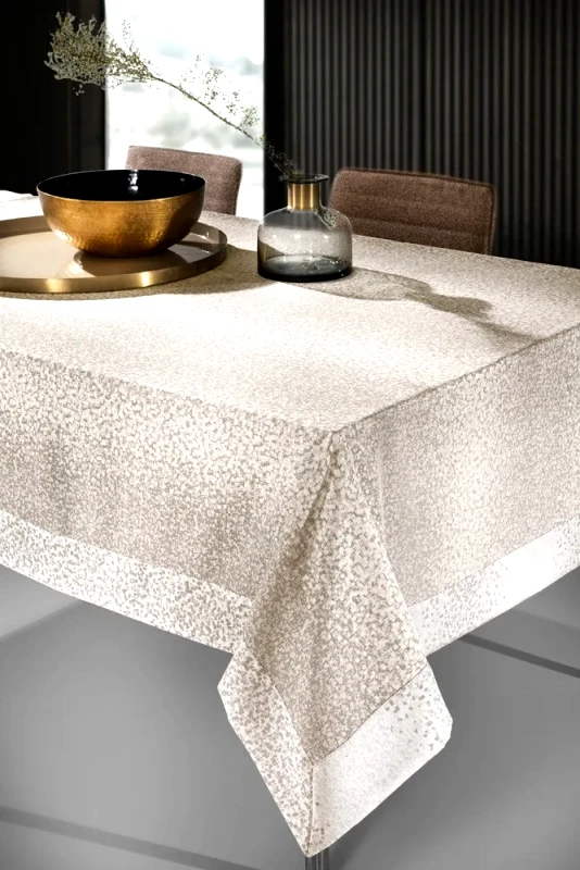 Guy Laroche Τραπεζομάντηλο Guy Laroche Coctail Beige 160x320