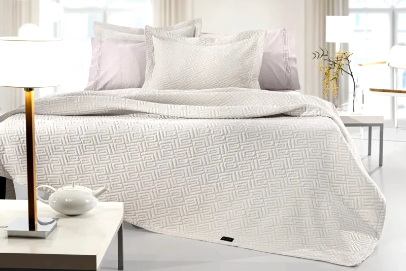 Guy Laroche Κουβέρτα Υπέρδιπλη Guy Laroche Pattern Natural 245x260