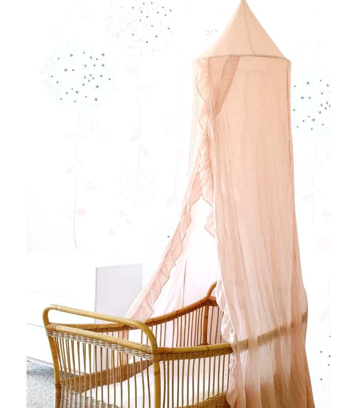 Baby Oliver Υφασματινη Κουνουπιερα Σαπιο Μηλο Me Βολαν Trois Kilos Sept