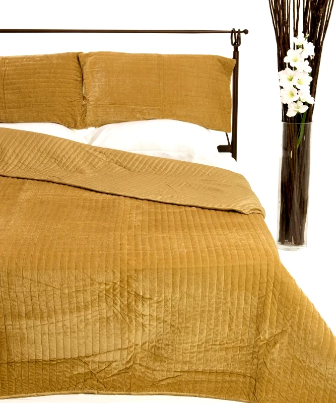 Silk Fashion Σετ Κουβερλί Υπέρδιπλο Silk Fashion Velvet Χρυσό 220x240