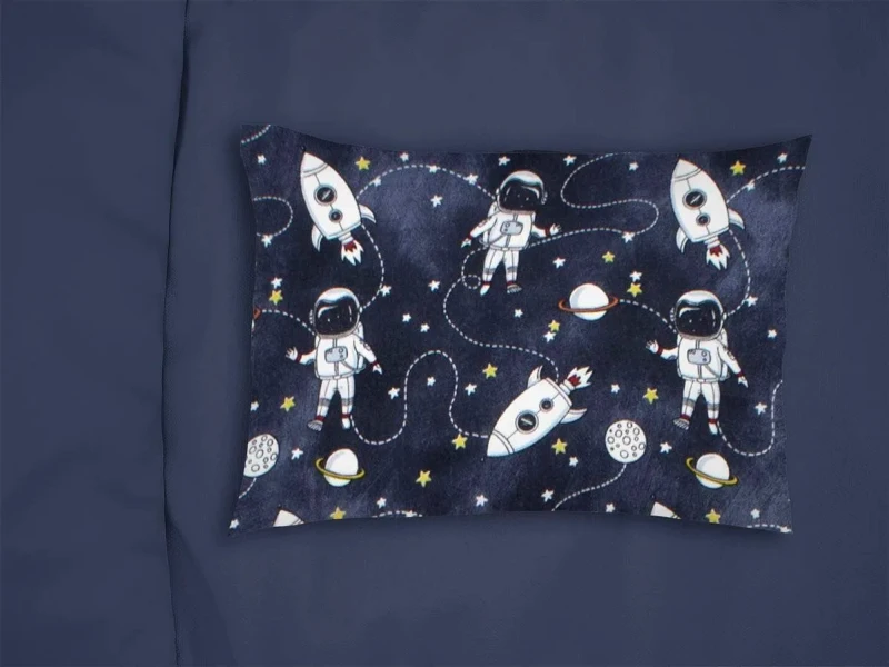 Dimcol Παιδική Μαξιλαροθήκη Φανελένια Dimcol Galaxy Travel 90 50X70 Blue 100% Cotton
