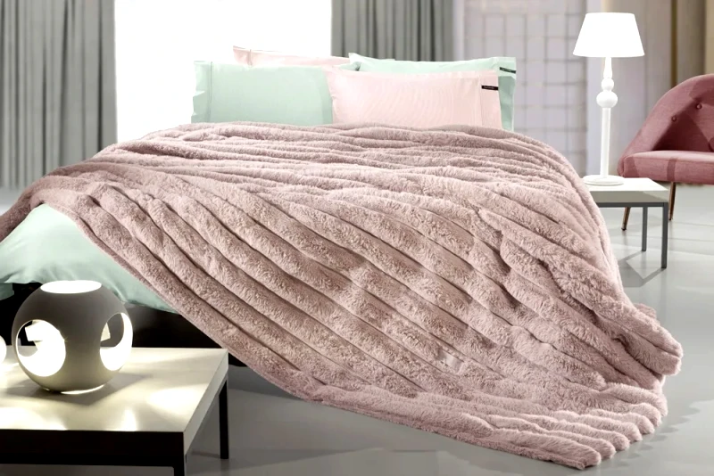 Guy Laroche Κουβέρτα Γούνινη King Size Guy Laroche Old Pink 260x240