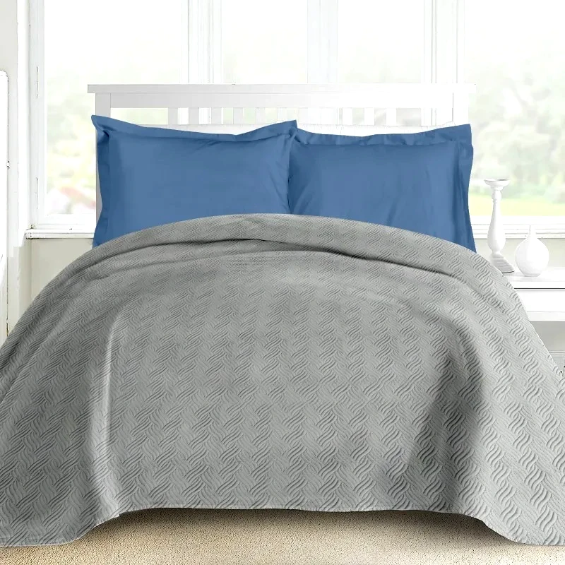 Makis Tselios Κουβερλί Μονό Makis Tselios Frost1 160x240