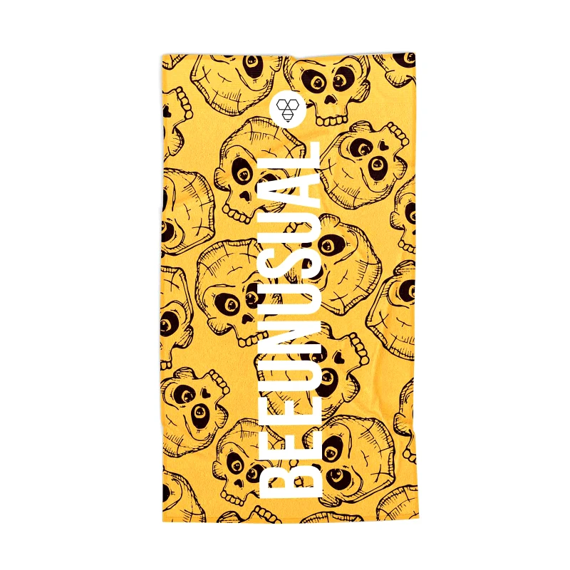 Bee Unusual Bee Unusual - PLAYA DE LOS MUERTOS BEACH TOWEL 100X150CM - ASPEN GOLD / BLACK