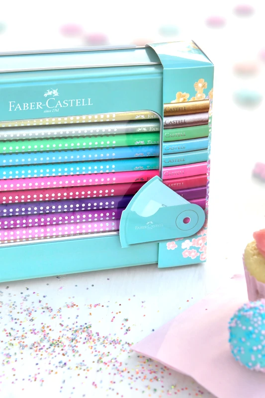 FABER-CASTELL Faber-Castell Μεταλλική κασετίνα 20 ξυλομπογιές Sparkle - 077201641