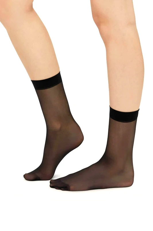 WOLFORD Wolford γυναικείες κάλτσες με ματ υφή - 41260 Μαύρο