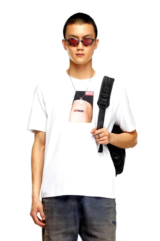 DIESEL Diesel ανδρικό T-shirt με graphic logo print Regular Fit "T-Αdjust-Κ19" - W24A151610GRAI Λευκό