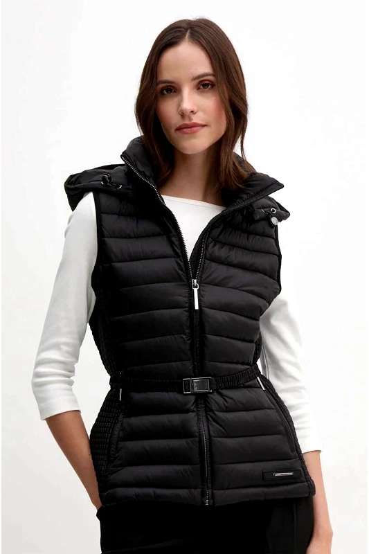 CALVIN KLEIN Calvin Klein γυναικείο αμάνικο μπουφάν με καπιτονέ σχέδιο και κουκούλα Regular Fit - K20K207107 Μαύρο