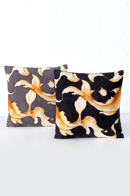 DOMUS HOMUS DOMUS HOMUS διακοσμητικό μαξιλάρι με σχέδιο ψάρι "Koi" 45 x 45 x 15 cm - 20-99-391