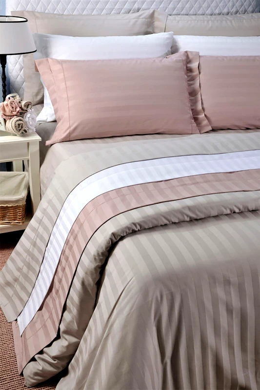 DOWN TOWN HOME DOWN TOWN Home σετ παπλωματοθήκη υπέρδιπλη με ριγέ σχέδιο "Zaquard" (3 τεμάχια) - 12-0313