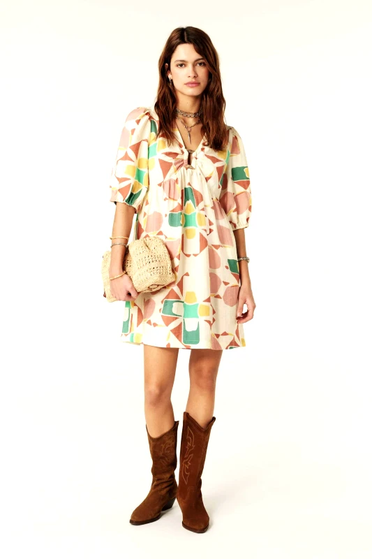 BA&SH ba&sh γυναικείο mini φόρεμα με all-over πολύχρωμα γεωμετρικά patterns και διακοσμητικό κρίκο "Arancia" - 1E24ARAN Εκρού