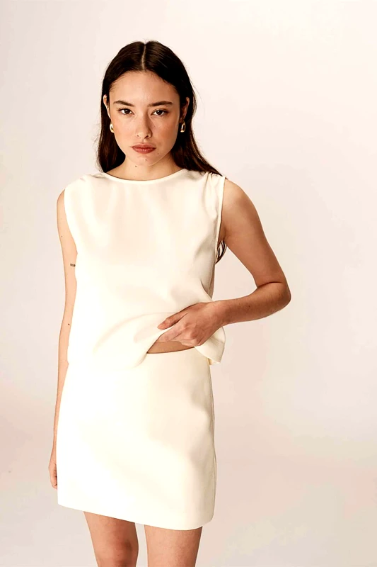 GRACE & MILA Grace & Mila γυναικείο τοπ αμάνικο "Paume" - PAUME_13157/SS25 Εκρού