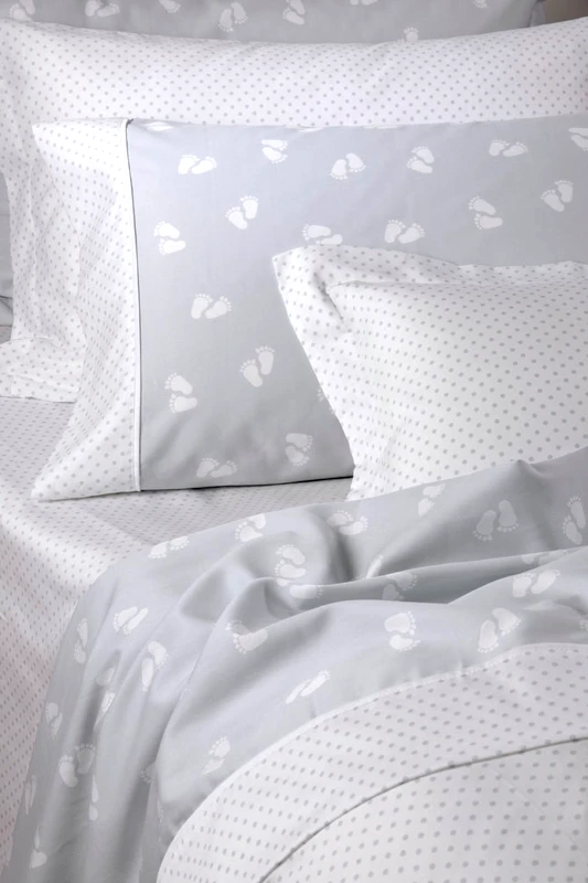 DOWN TOWN HOME DOWN TOWN Home Σετ παιδικά σεντόνια μονά με σχέδιο πατούσες "689" 175 χ 255 cm (3 τεμάχια) - 11-0221