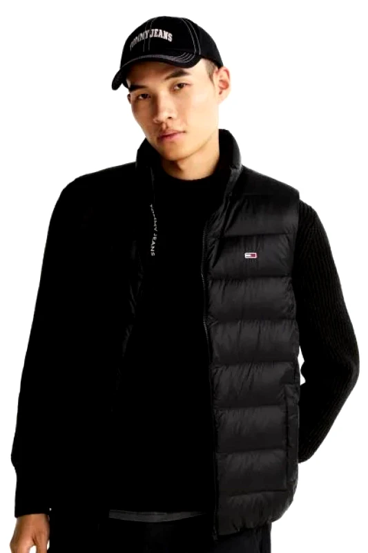 TOMMY JEANS Tommy Jeans ανδρικό αμάνικό μπουφάν με καπιτονέ σχέδιο Slim Fit - DM0DM20663 Μαύρο