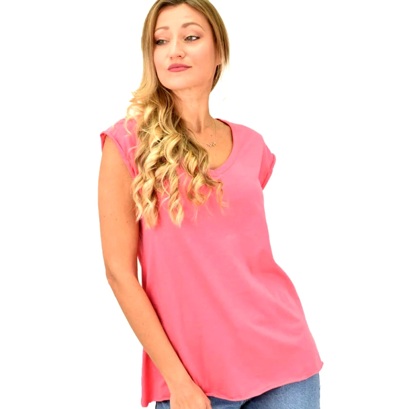 First Woman Γυναικεία μπλούζα με V λαιμόκοψη Κοραλί 9800