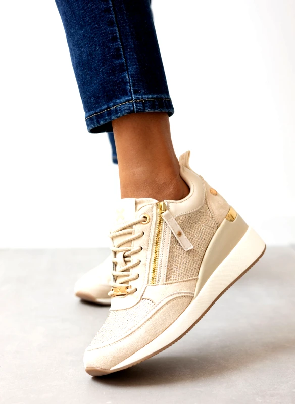 Xti Footwear Sneakers wedges με στρας Xti 142957 - Μπεζ