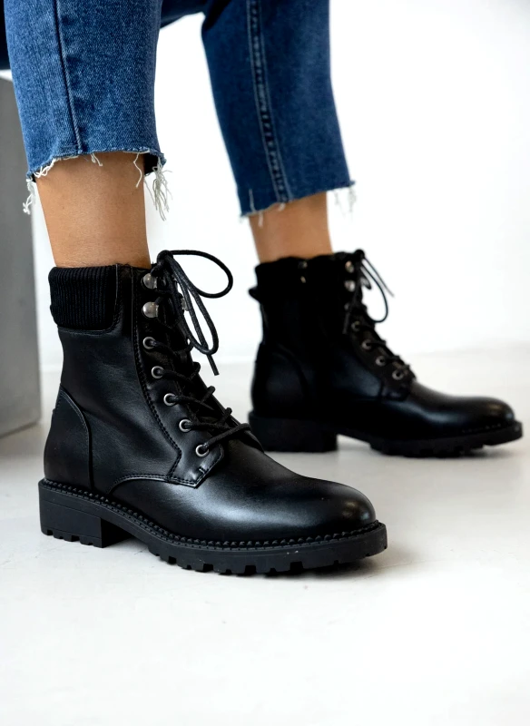 Αρβυλάκια με υφασμάτινη λεπτομέρεια Gabi Boots 1993 - Μαύρο φωτογραφία
