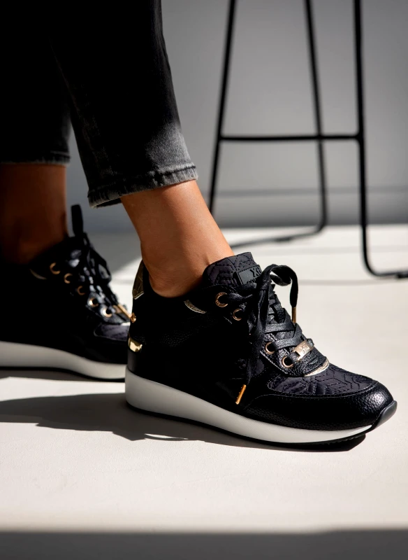 Sneakers wedges με ύφασμα Xti 141907 - Μαύρο φωτογραφία