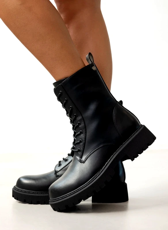 Xti Footwear Αρβυλάκια με κορδόνια Xti 143318 - Μαύρο