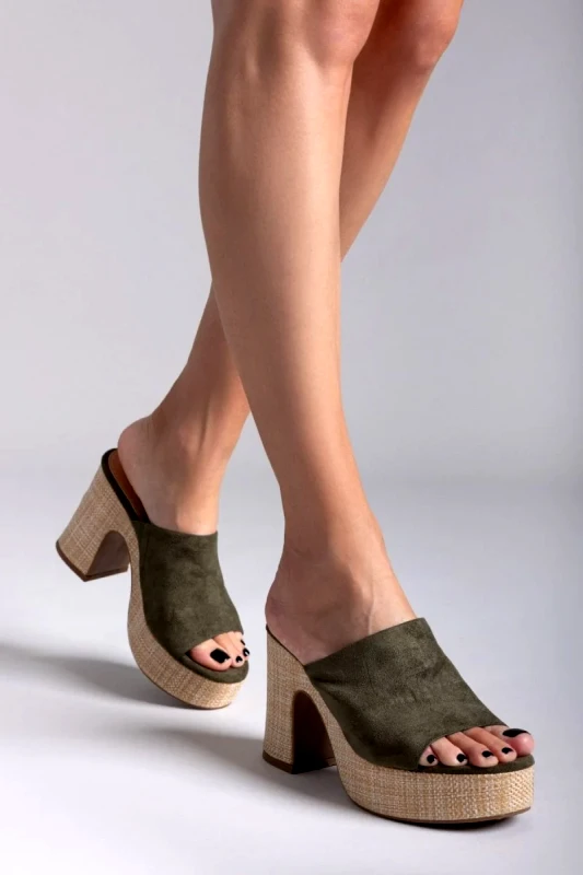 ERYNN ERYNN Suede Mules Raffia Sole - 122-83 - Khaki