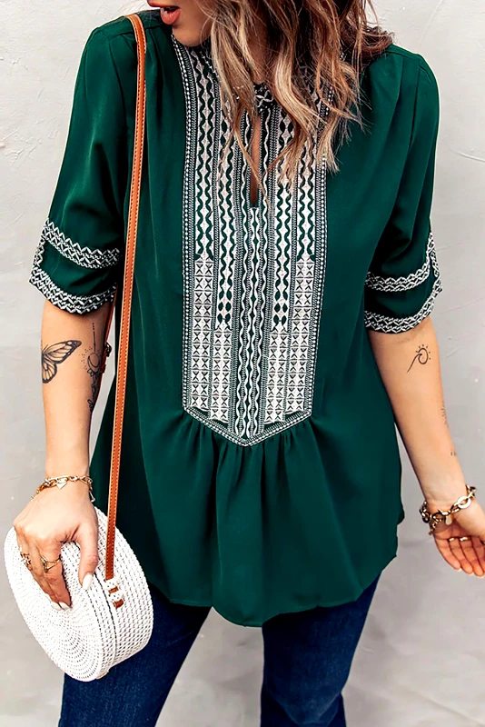 AMELY ΑΜΕΣΑ ΔΙΑΘΕΣΙΜΟ: πράσινο boho μπλουζάκι MARISELA