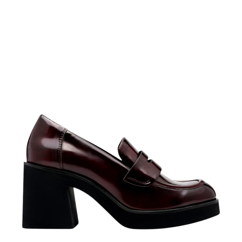 Tamaris Γυναικεία μοκασίνια Tamaris 1-24410-45 537 μπορντώ λουστρίνι