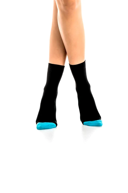 INIZIO ΜΟΝΟΧΡΩΜΗ ΓΥΝΑΙΚΕΙΑ ΚΑΛΤΣΑ INIZIO ΜΕ ΔΙΑΦΟΡΕΤΙΚΟ ΧΡΩΜΑ ΣΤΗ ΦΤΕΡΝΑ ΚΑΙ ΤΗ ΜΥΤΗ 3101 ΜΑΥΡΟ/ΤΙΡΚΟΥΑΖ