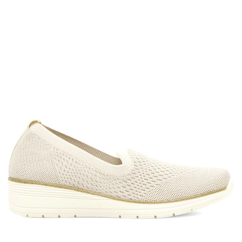 Clara Barson Κλειστά παπούτσια Clara Barson WS6281-01 Μπεζ