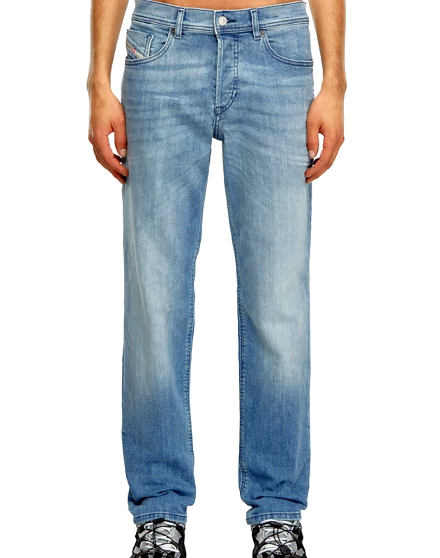 DIESEL DIESEL 2023 D-FINITIVE L.32 TROUSERS A102290GRDI-01 DenimLightBlue