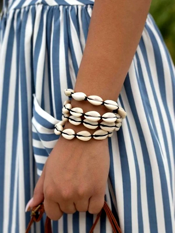 Annakey SEA SHELL BRACELET