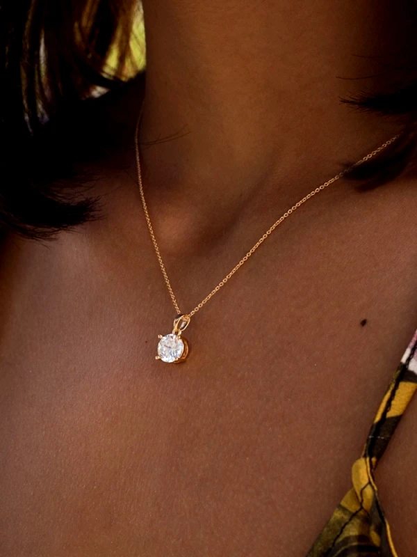 Annakey MINIMAL DIAMOND GOLD NECKLACE
