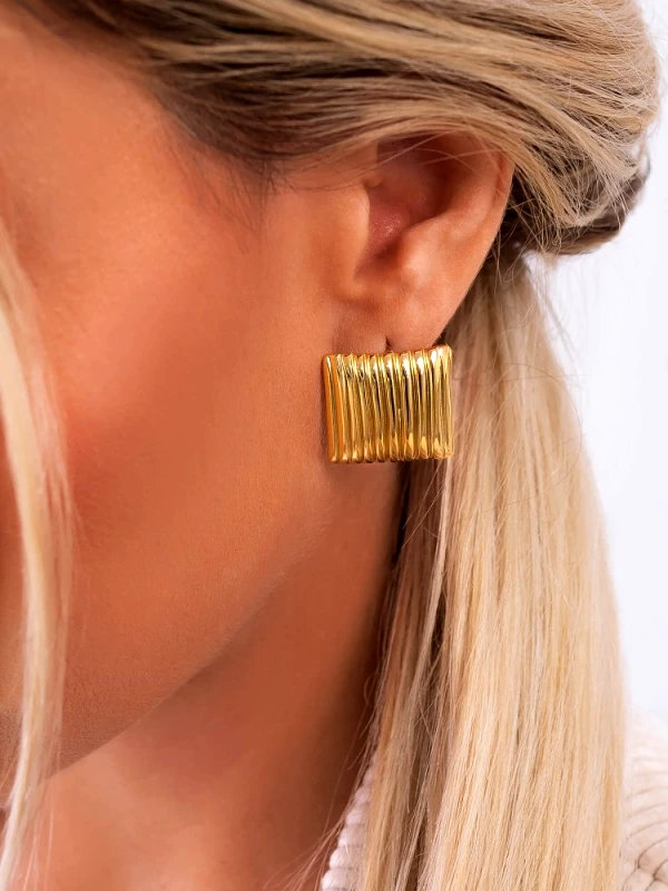 ΣΚΟΥΛΑΡΙΚΙΑ ΤΕΤΡΑΓΩΝΑ ΧΡΥΣΑ - ROCH φωτογραφία