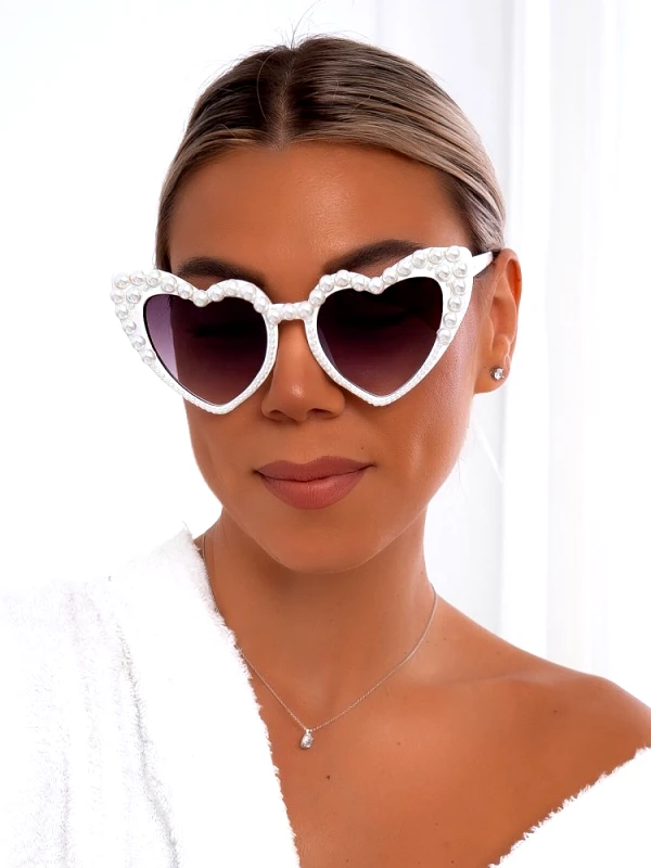 Annakey ANNAKEY PEARLHEART SUNGLASSES
