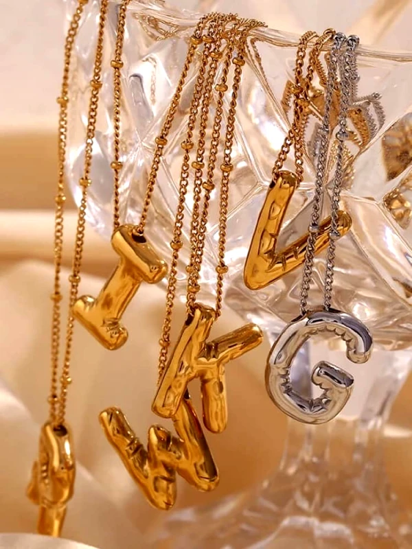 Annakey ΚΟΛΙΕ ΜΟΝΟΓΡΑΜΜΑ ΑΣΗΜΙ - MONOGRAM