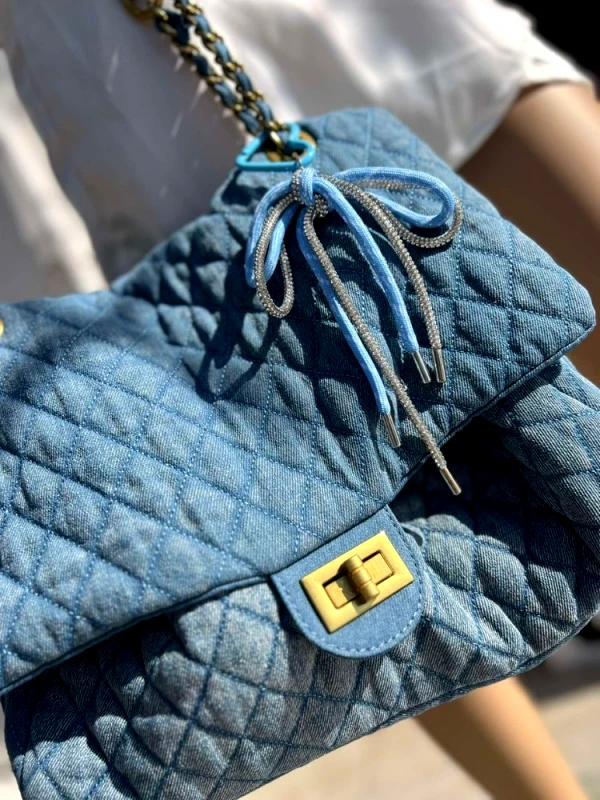 Annakey CHARM BAG - BOW