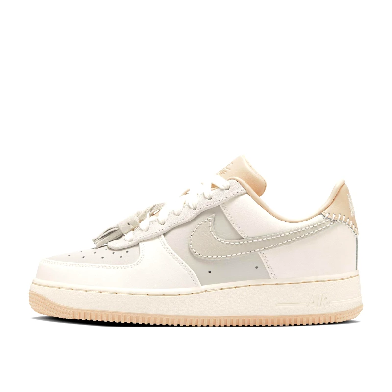 Nike Nike Air Force 1 '07 LV8 Γυναικεία Παπούτσια (9000207263_81543)