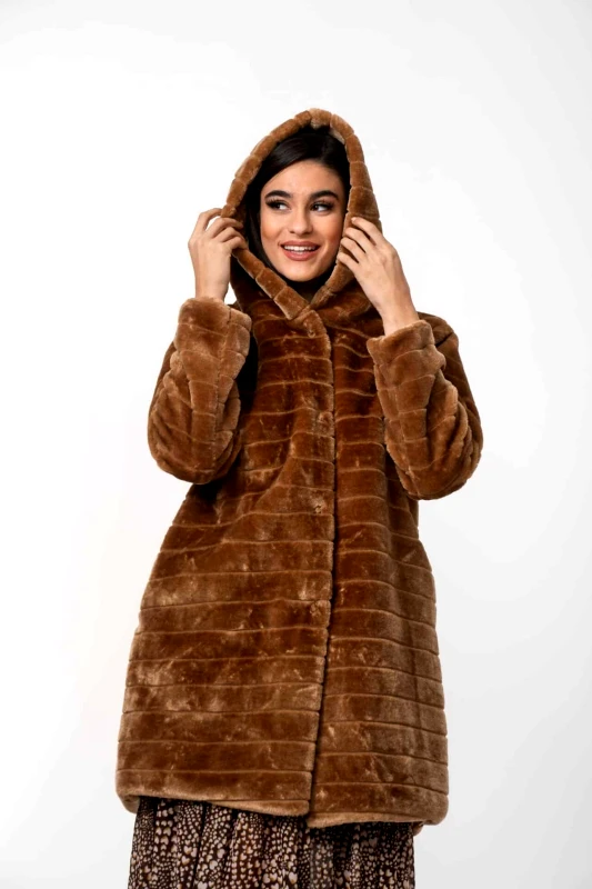 Boutique ΓΟΥΝΑ ΜΕ ΚΟΥΚΟΥΛΑ ΜΠΕΖ Μπεζ