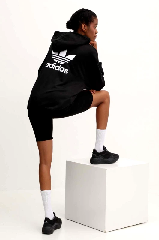adidas Originals Μπλούζα adidas Originals Trefoil Hoodie χρώμα: μαύρο, με κουκούλα, IU2409