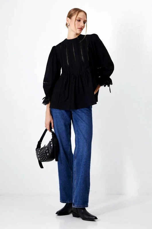 Βαμβακερή μπλούζα Medicine γυναικεία, χρώμα: μαύρο φωτογραφία