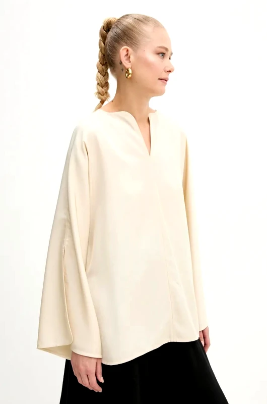By Malene Birger Μπλουζάκι By Malene Birger χρώμα: μπεζ