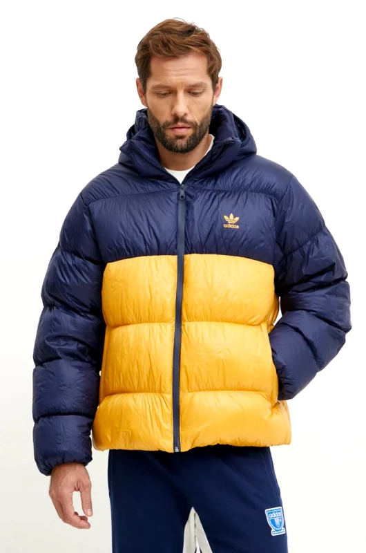 Μπουφάν με επένδυση από πούπουλα adidas Originals Down Regen Adic ανδρικό, χρώμα: ναυτικό μπλε, IW3451 φωτογραφία